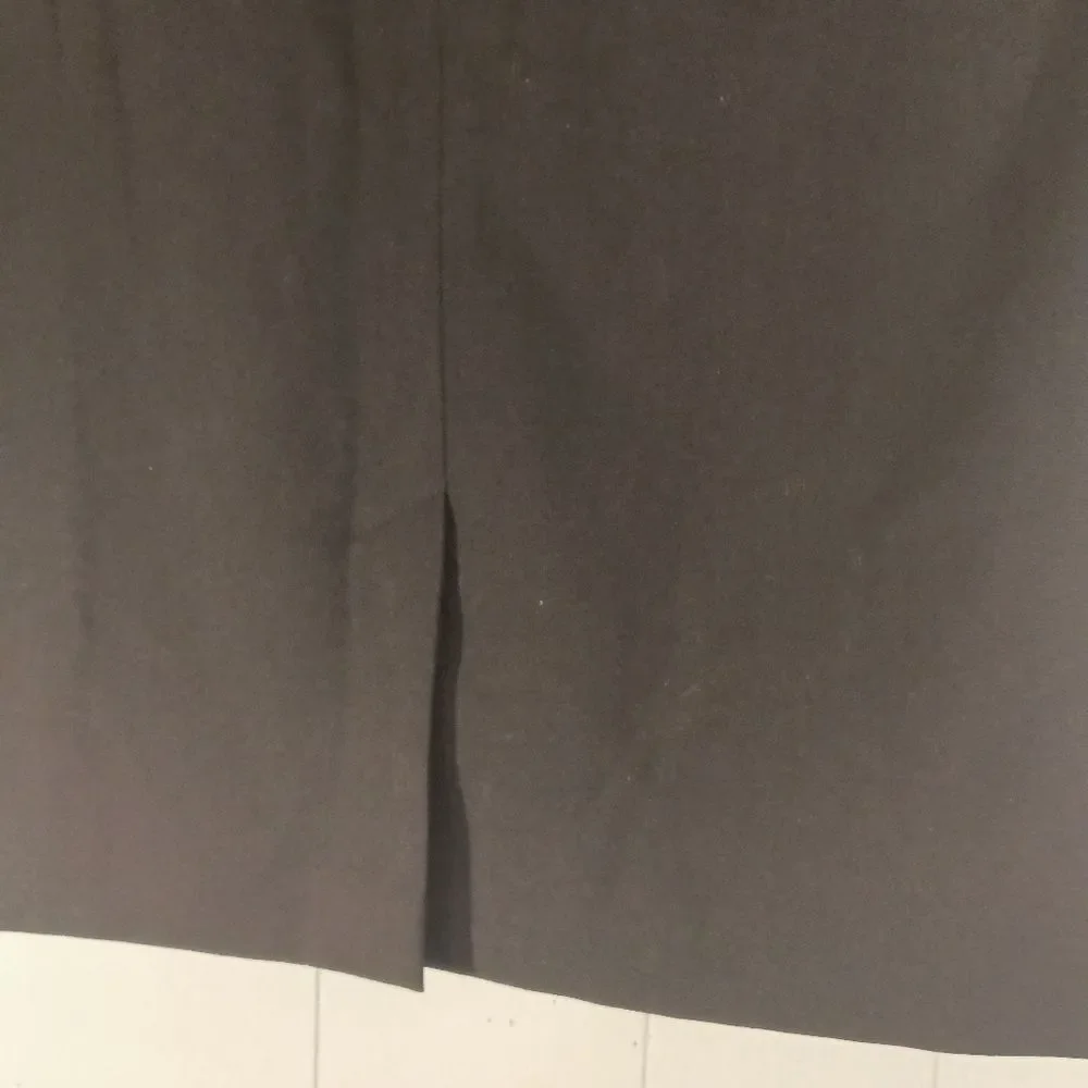 Worthington Black Silky Fully lined Career Pencil Skirt Sz 12